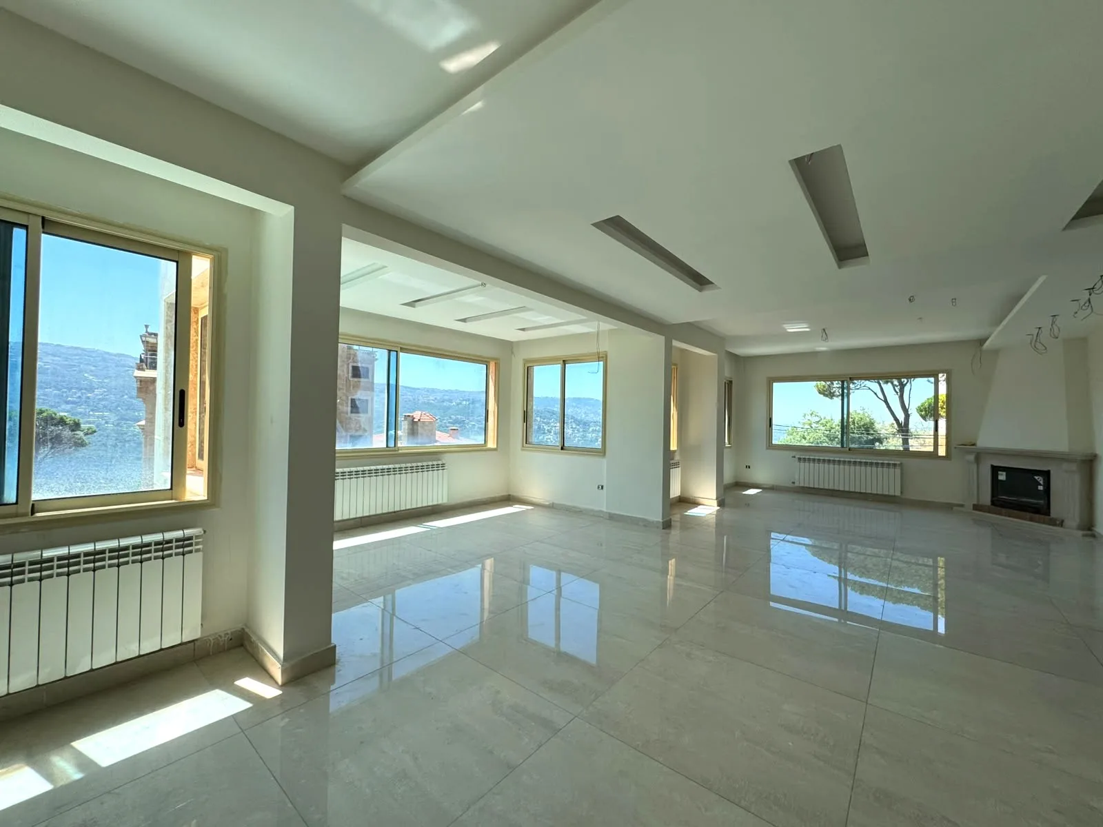 Apartment for Sale in Beit Meri