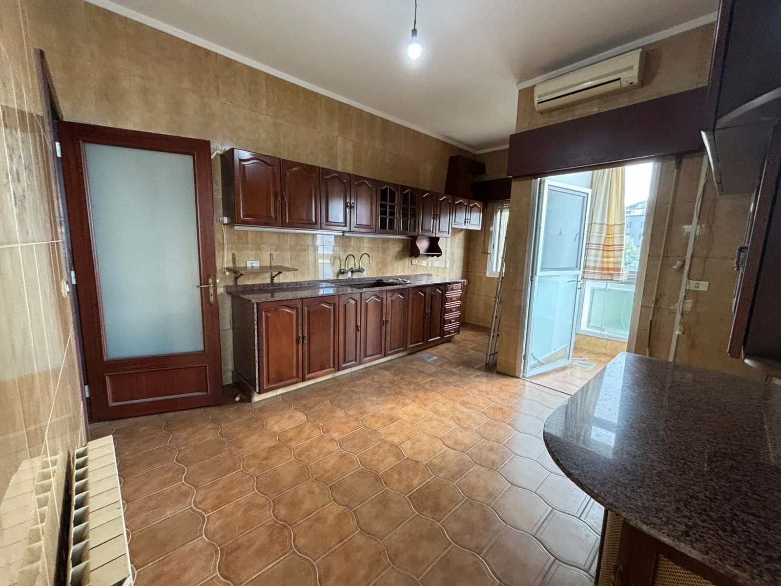 Apartment for Sale in Mazraat Yachoua — الصورة 6