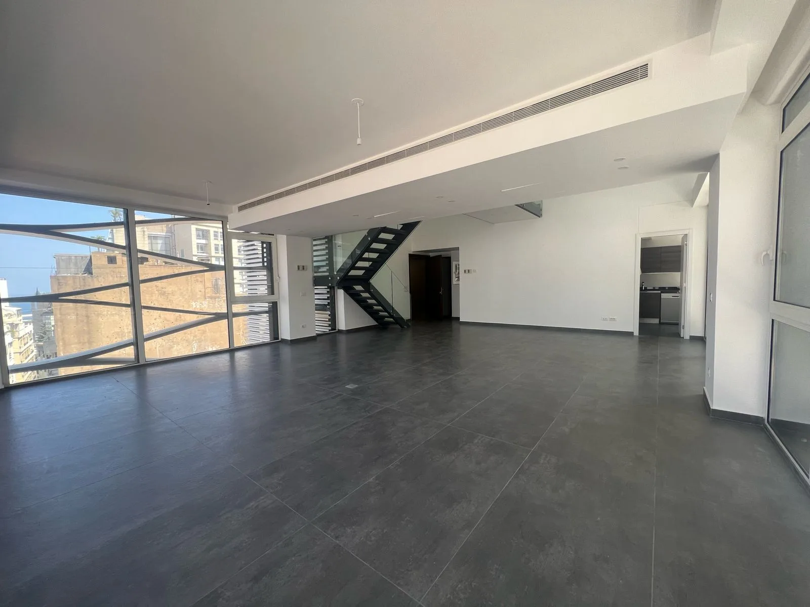 Duplex for Sale in Achrafieh — الصورة 1