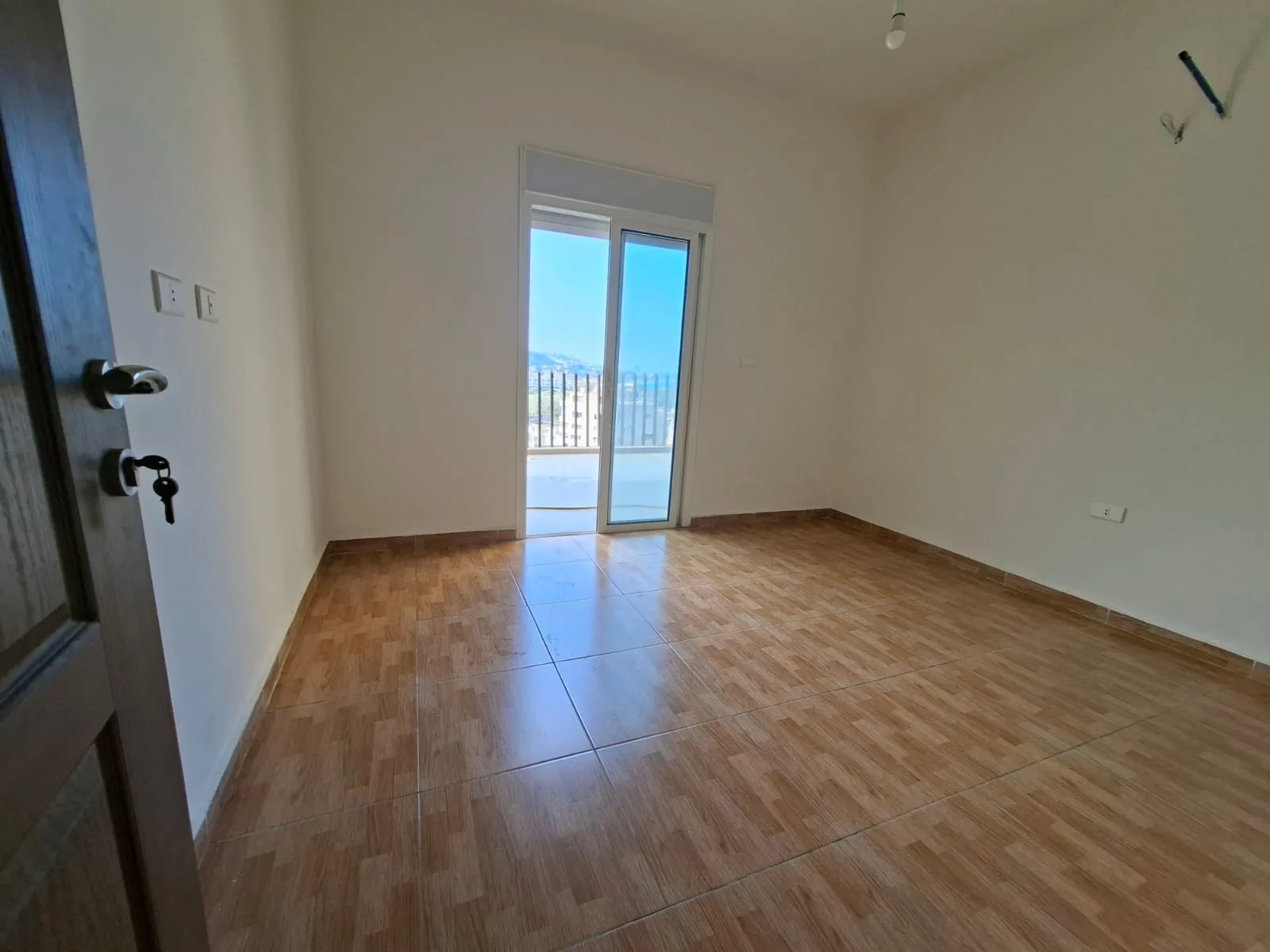 Apartment for Sale in Nahr Ibrahim — الصورة 8