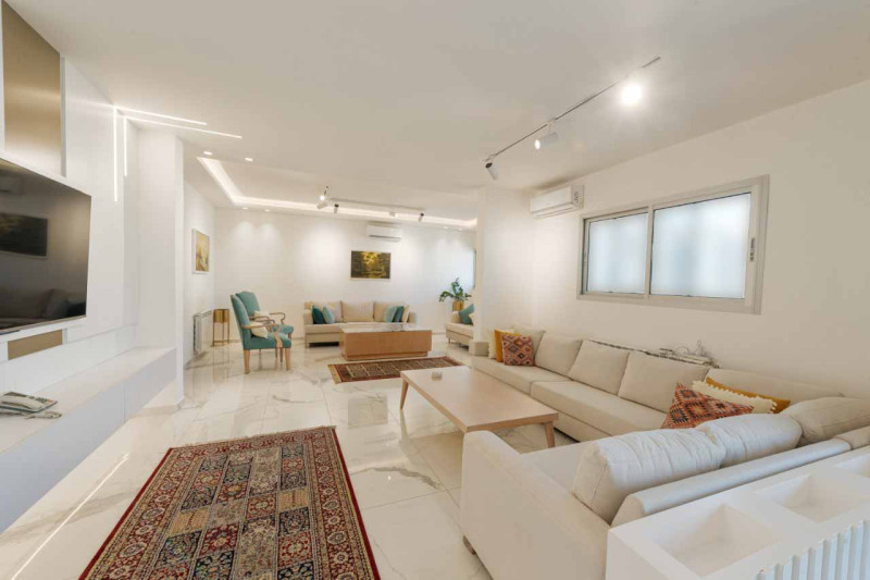 Apartment For Sale In Tallet El Khayat — photo 2