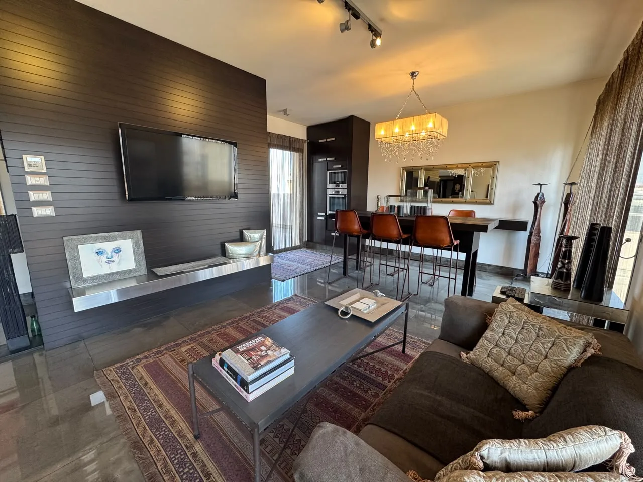 Apartment for Sale in Hamra, Ras Beirut — الصورة 3