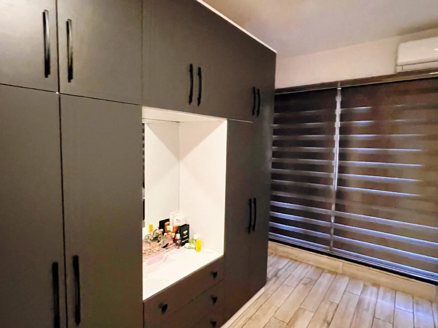 Apartment for Rent in Manara, Ras Beirut — الصورة 5