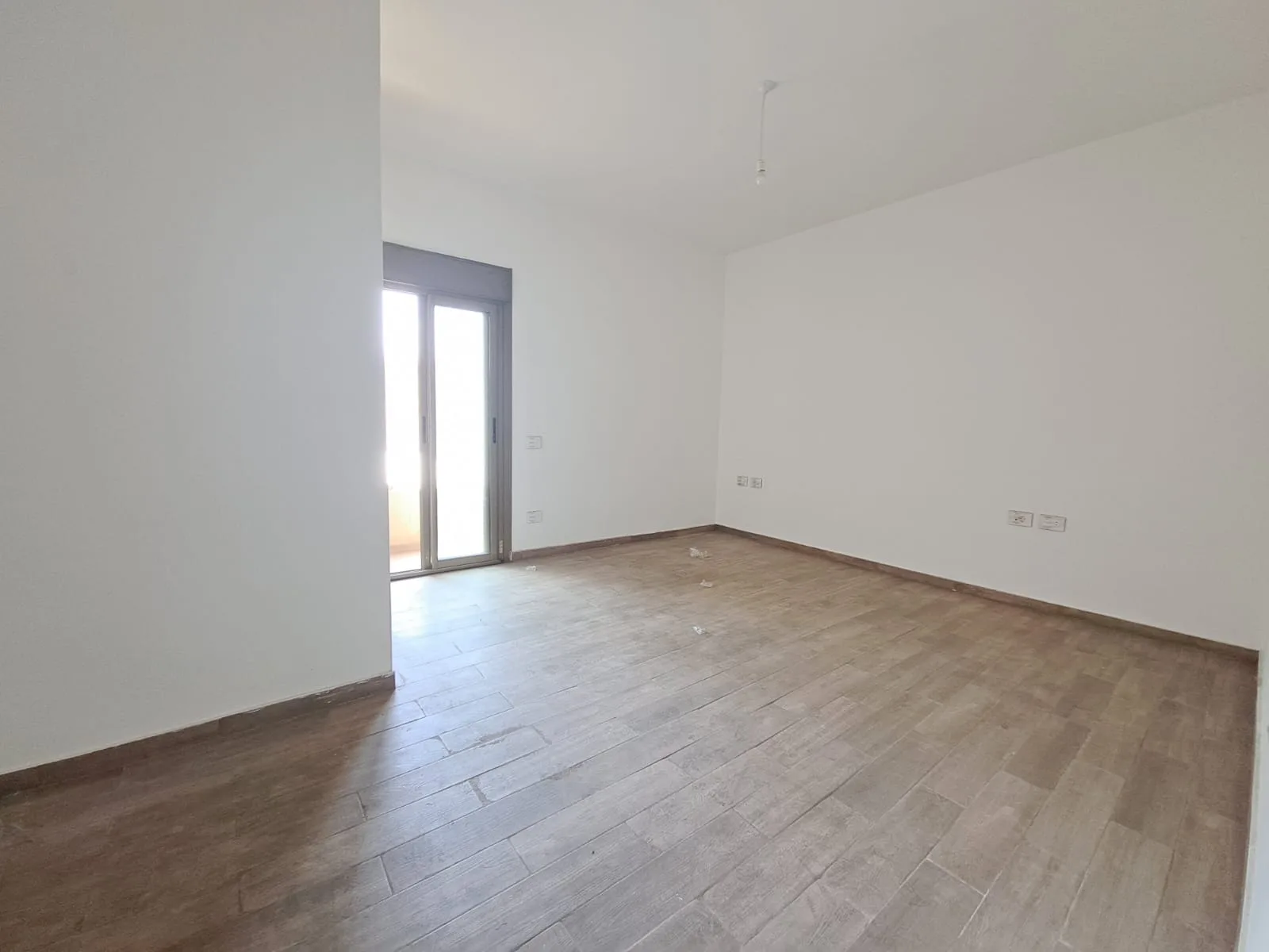 Apartment for Sale in Jdeideh, Lebanon — الصورة 6