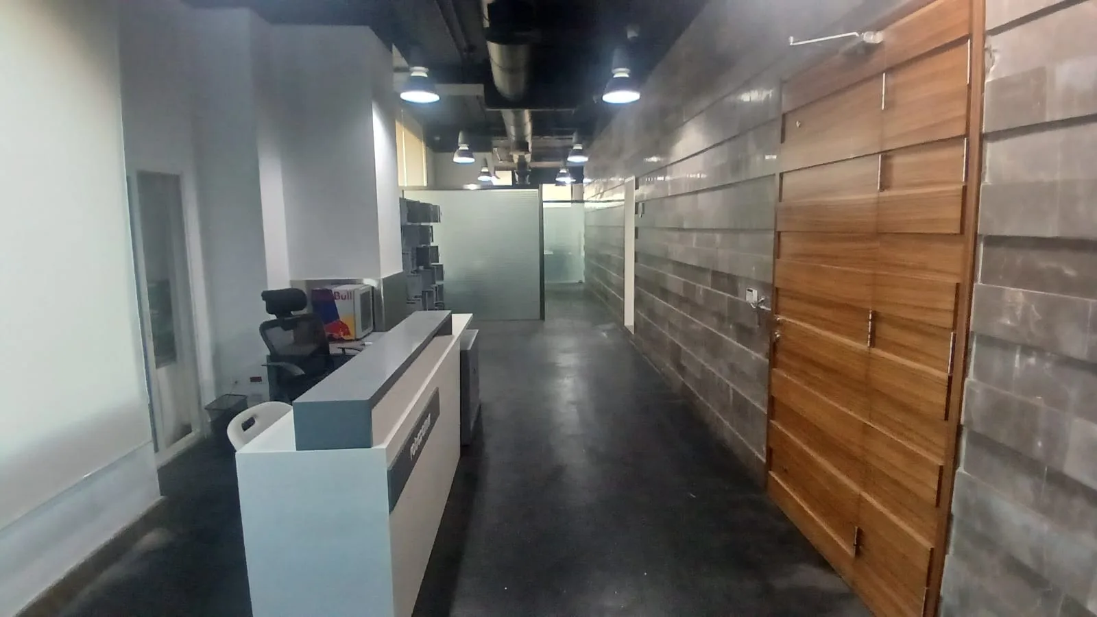 Office for Rent in Dbayeh — الصورة 3