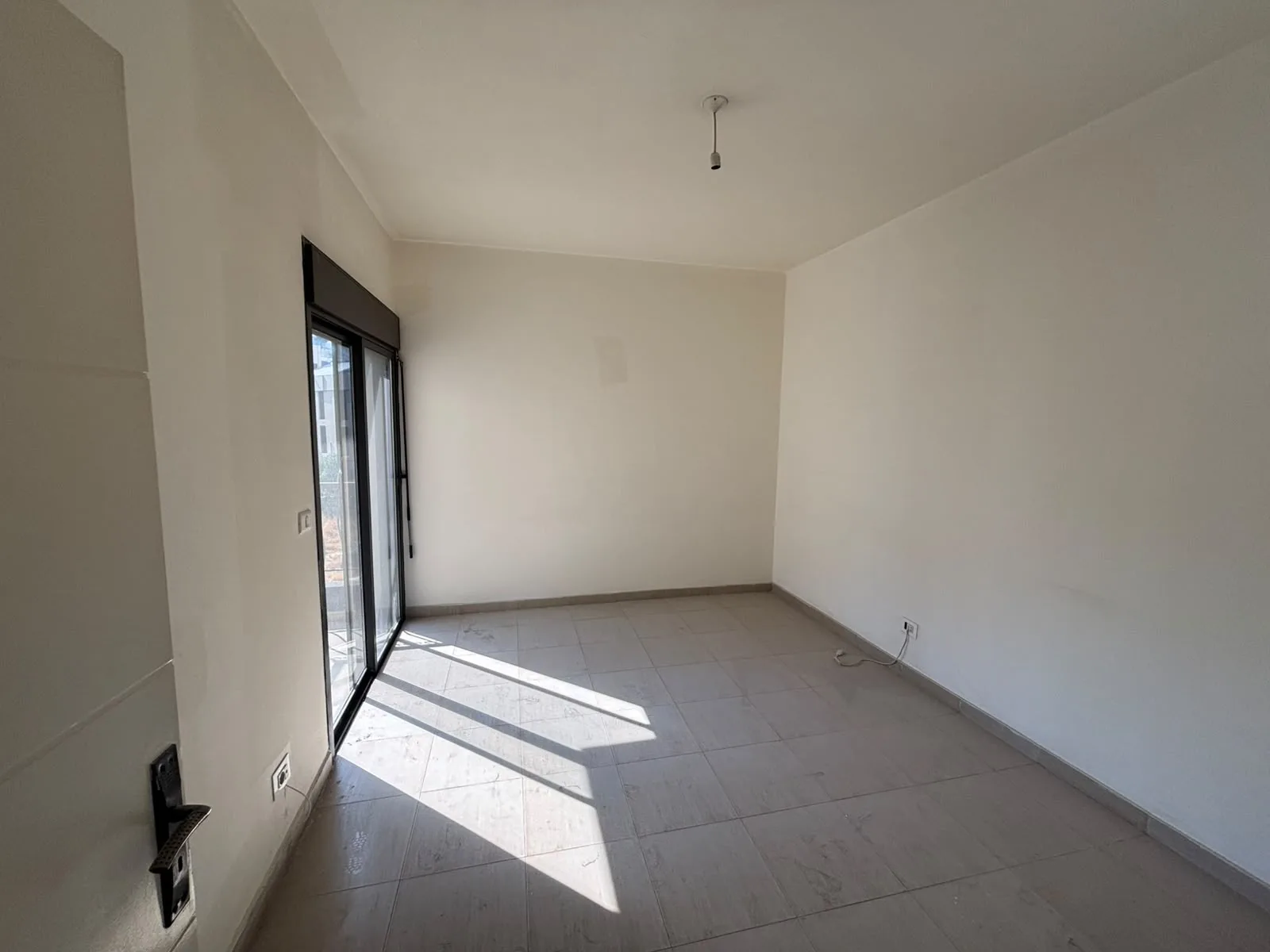 Apartment for Sale in Dekwaneh — الصورة 5