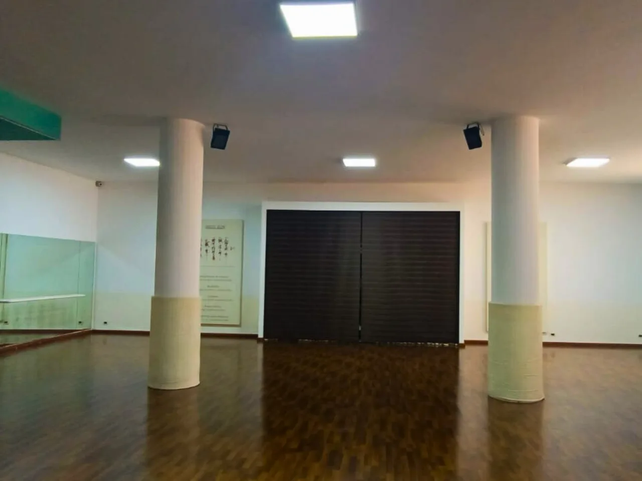 Showroom for rent in Sahel Aalma — الصورة 3