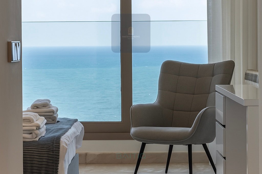 Chic Apartment For Sale in Ain Al Mraiseh, Beirut