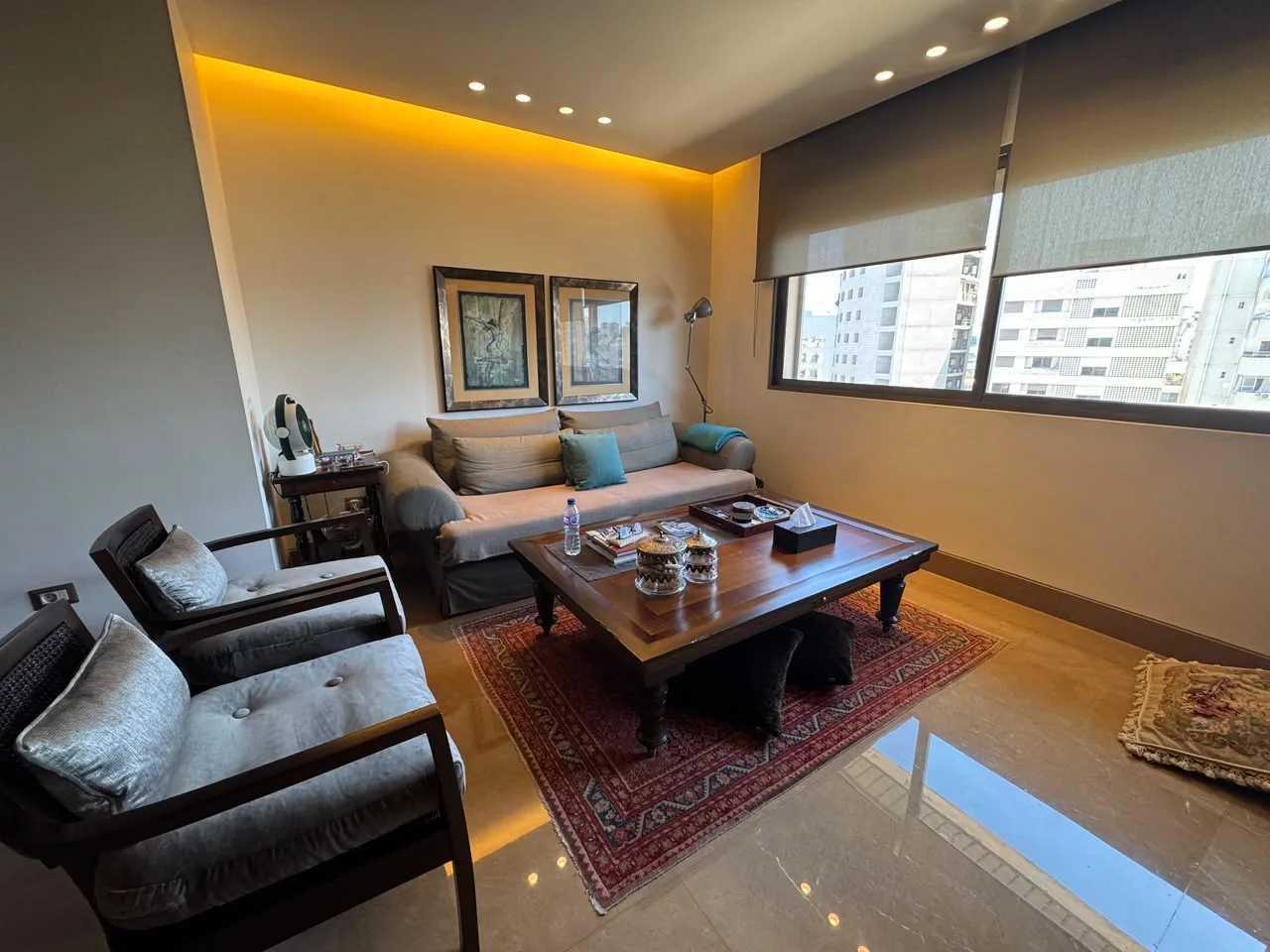 Apartment for Sale in Hamra, Ras Beirut — الصورة 3