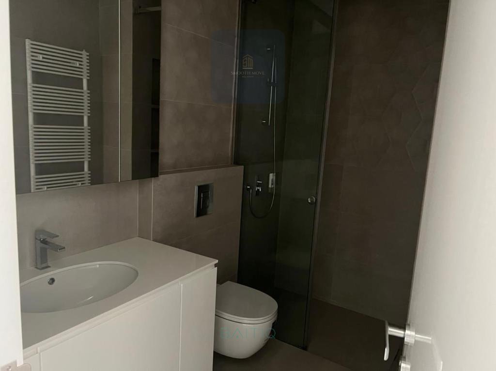 Gorgeous High End Finishing 3 Bedroom Apartment in Ashrafieh — الصورة 15