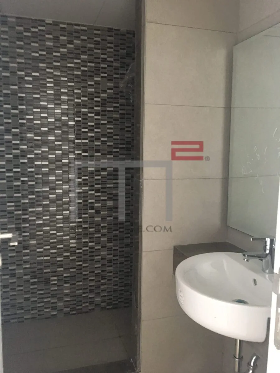Duplex for Sale in Hôtel Dieu — الصورة 2