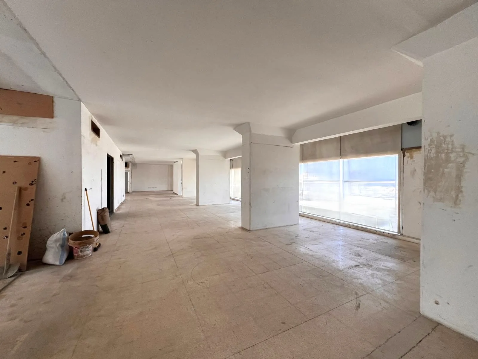 Office for Rent in Gemmayzeh — الصورة 5