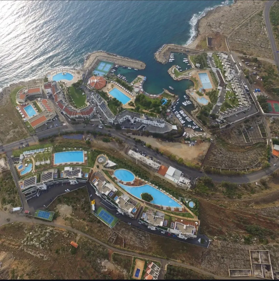 Chalet for sale in Anfeh