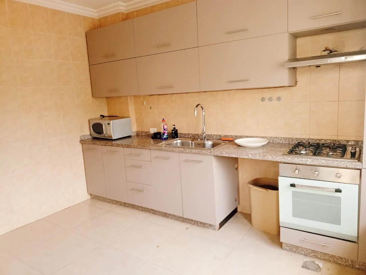 Apartment for Sale in Halat — الصورة 8
