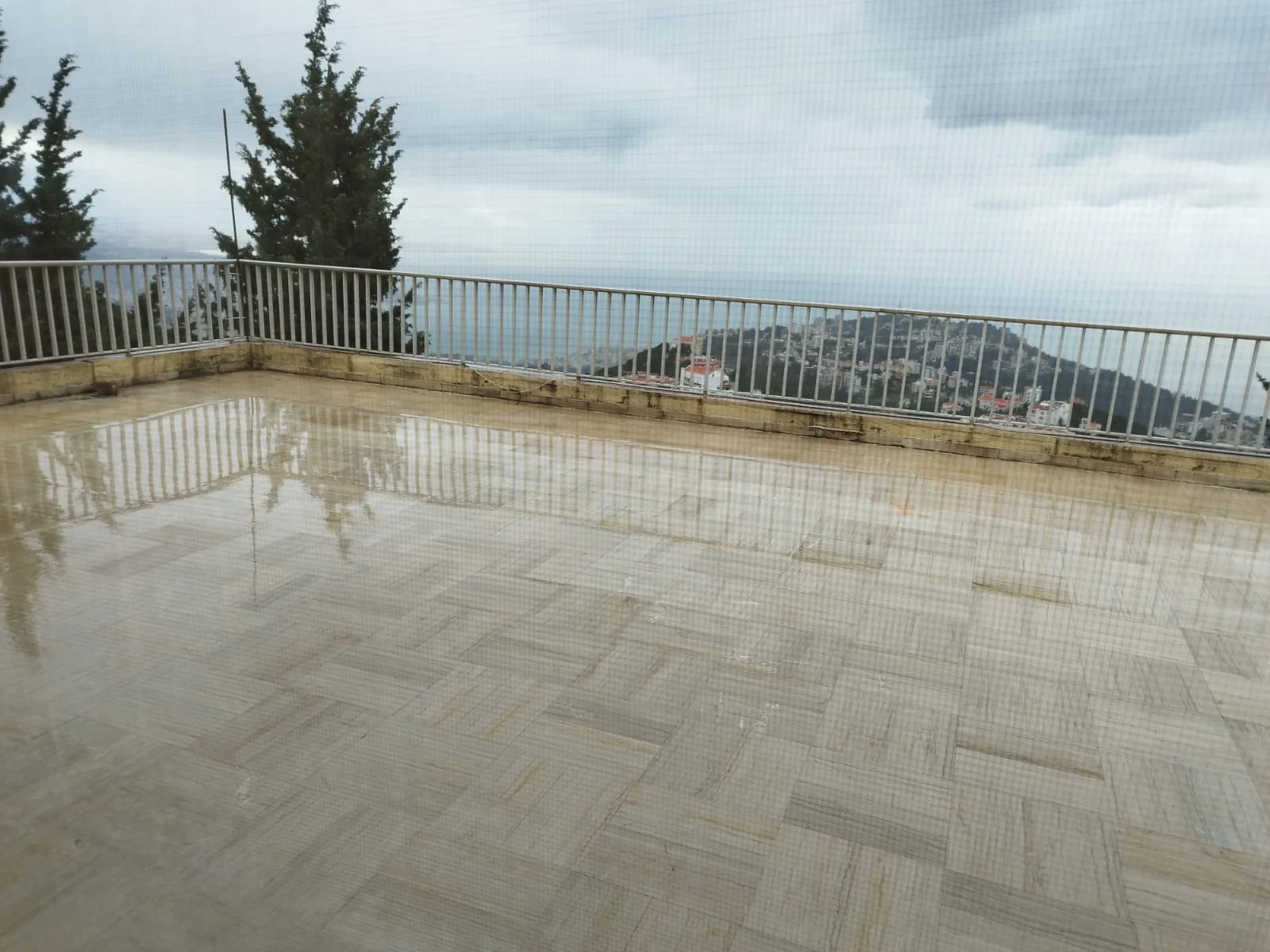 Villa for Sale in Kfour, Lebanon — الصورة 7