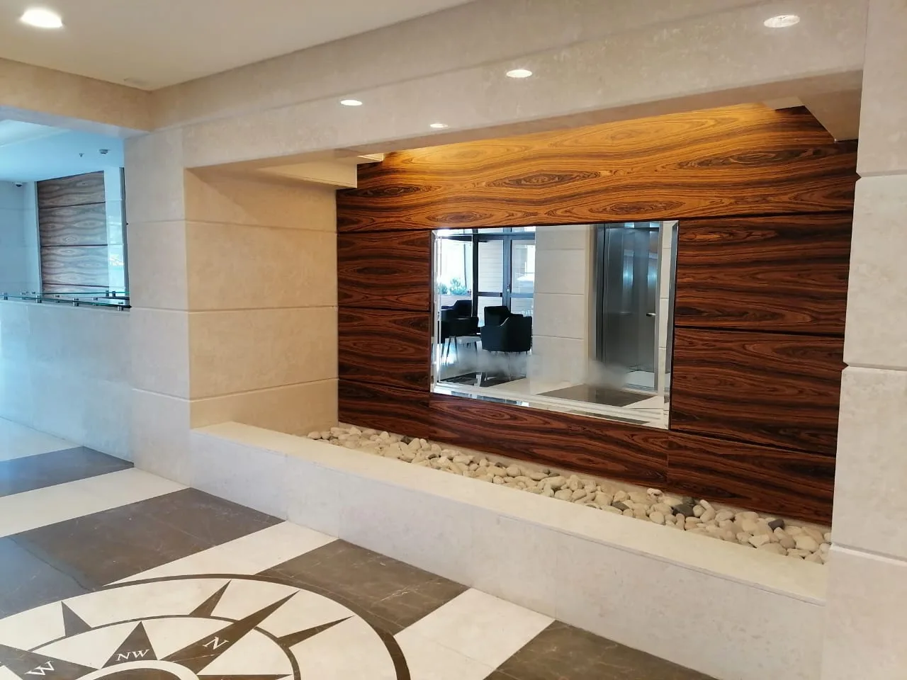 Office for Sale in Dbayeh — الصورة 4