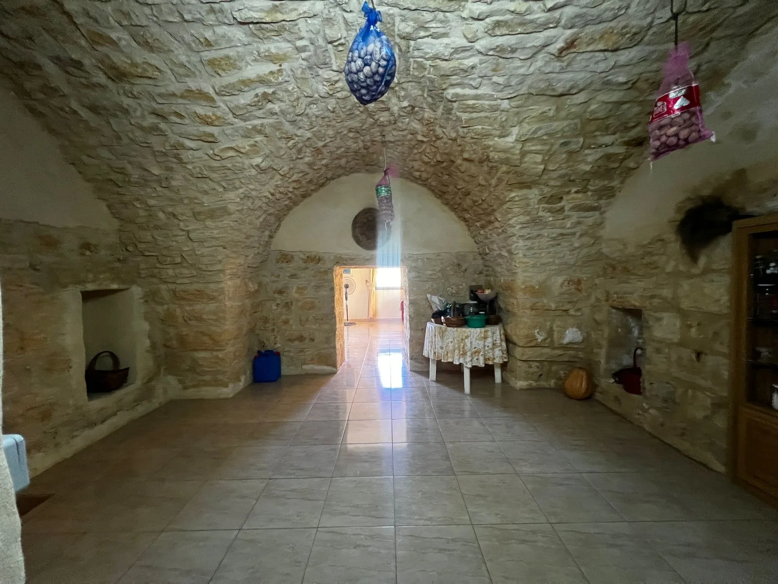 Land for Sale in Bkifa, Lebanon — الصورة 4