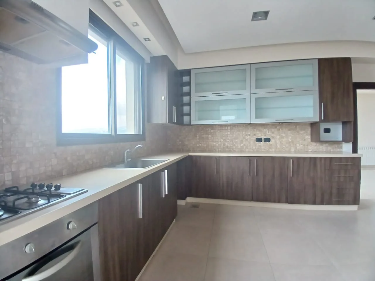 Apartment for Rent in Qornet El Hamra — الصورة 9