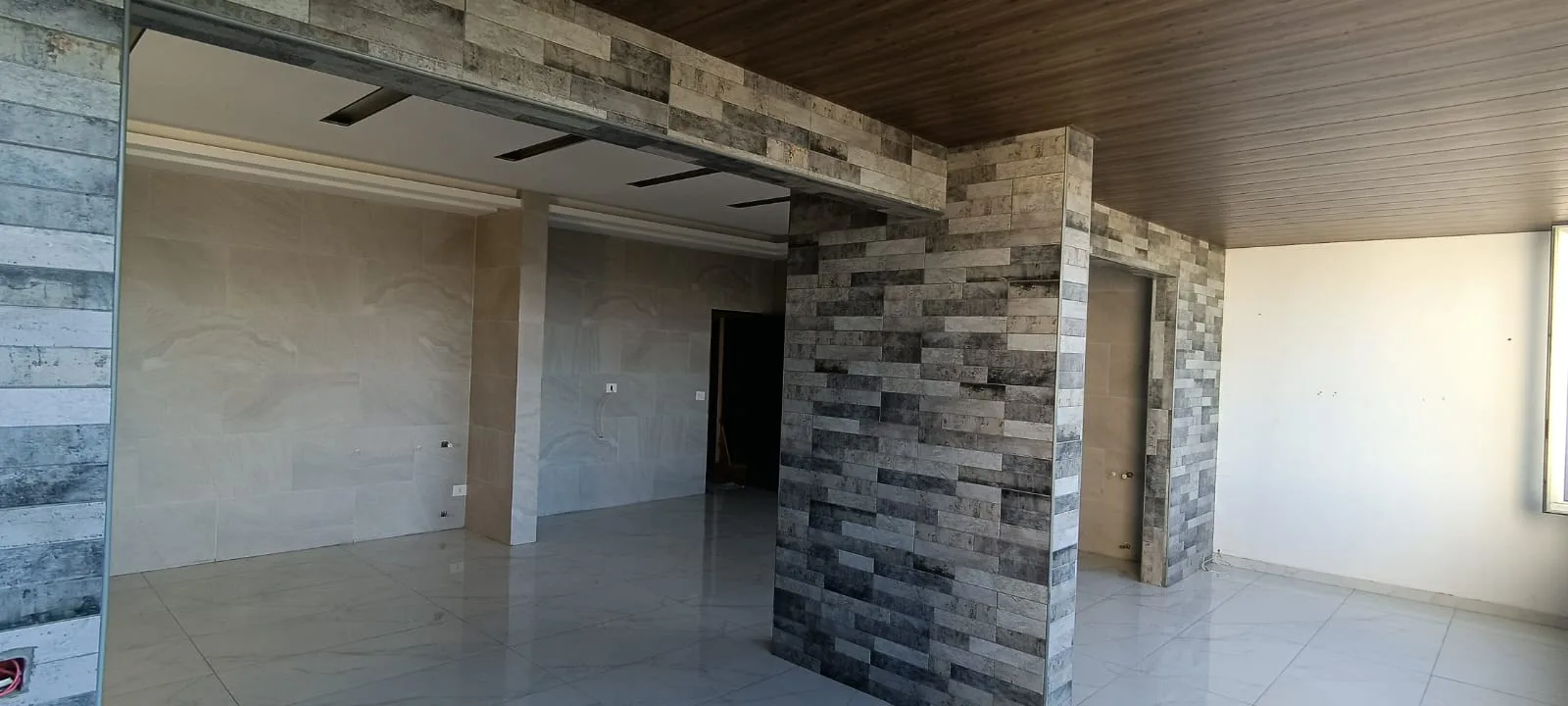 Apartment for Sale in Jeita, Lebanon — الصورة 6