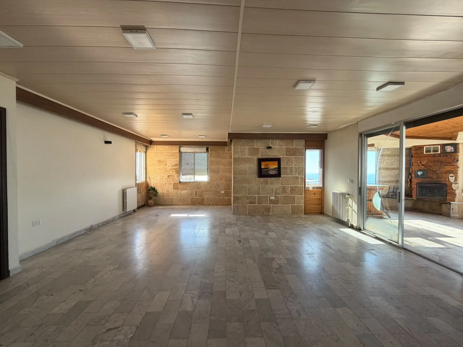 Apartment for Sale in Adonis — الصورة 2