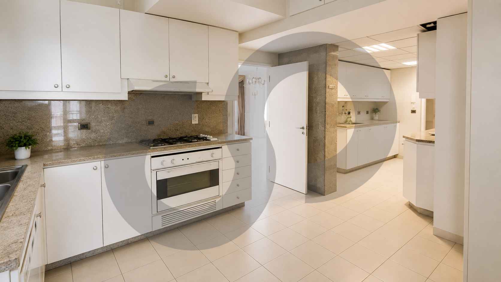 SPACIOUS RENTAL DEAL/PRIME LOCATION/Clemenceau,BEIRUT — الصورة 3