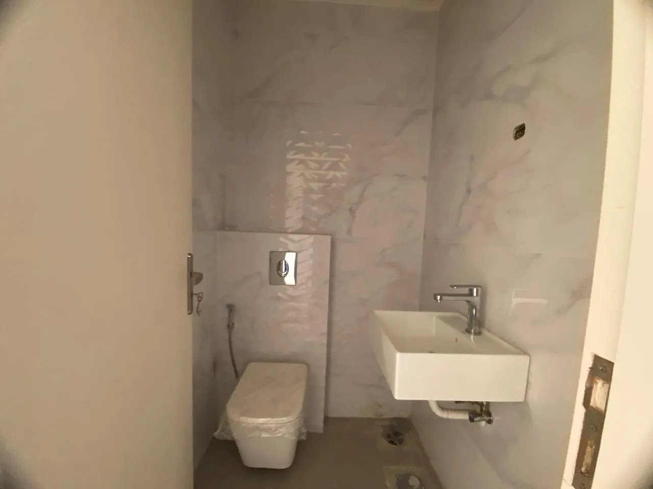 Apartment for sale in Achrafieh, Beirut, Lebanon — الصورة 9
