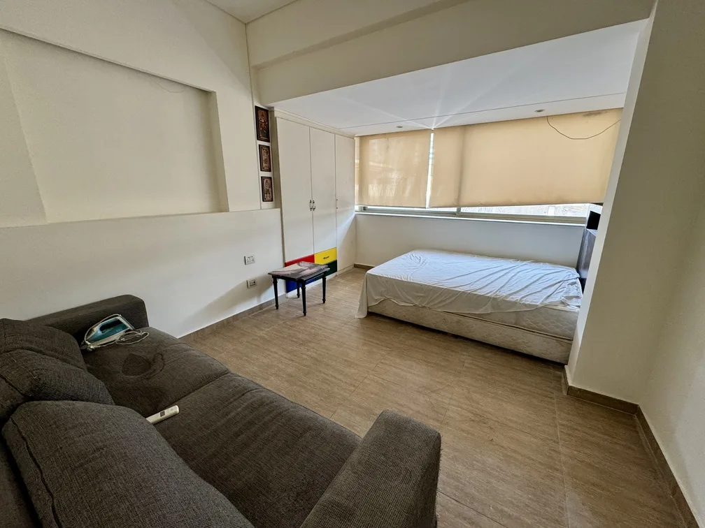 Apartment for Sale in Hamra — الصورة 4