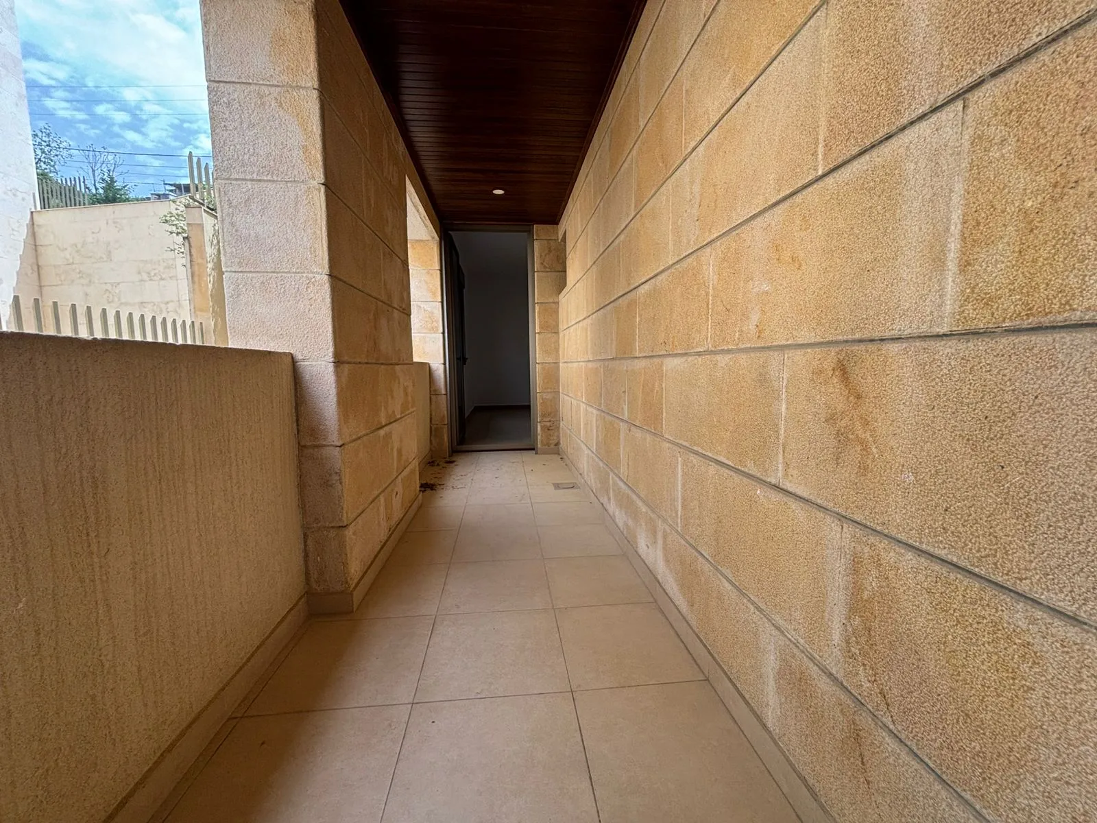 Apartment for Sale in Cornet Chahwan — الصورة 7