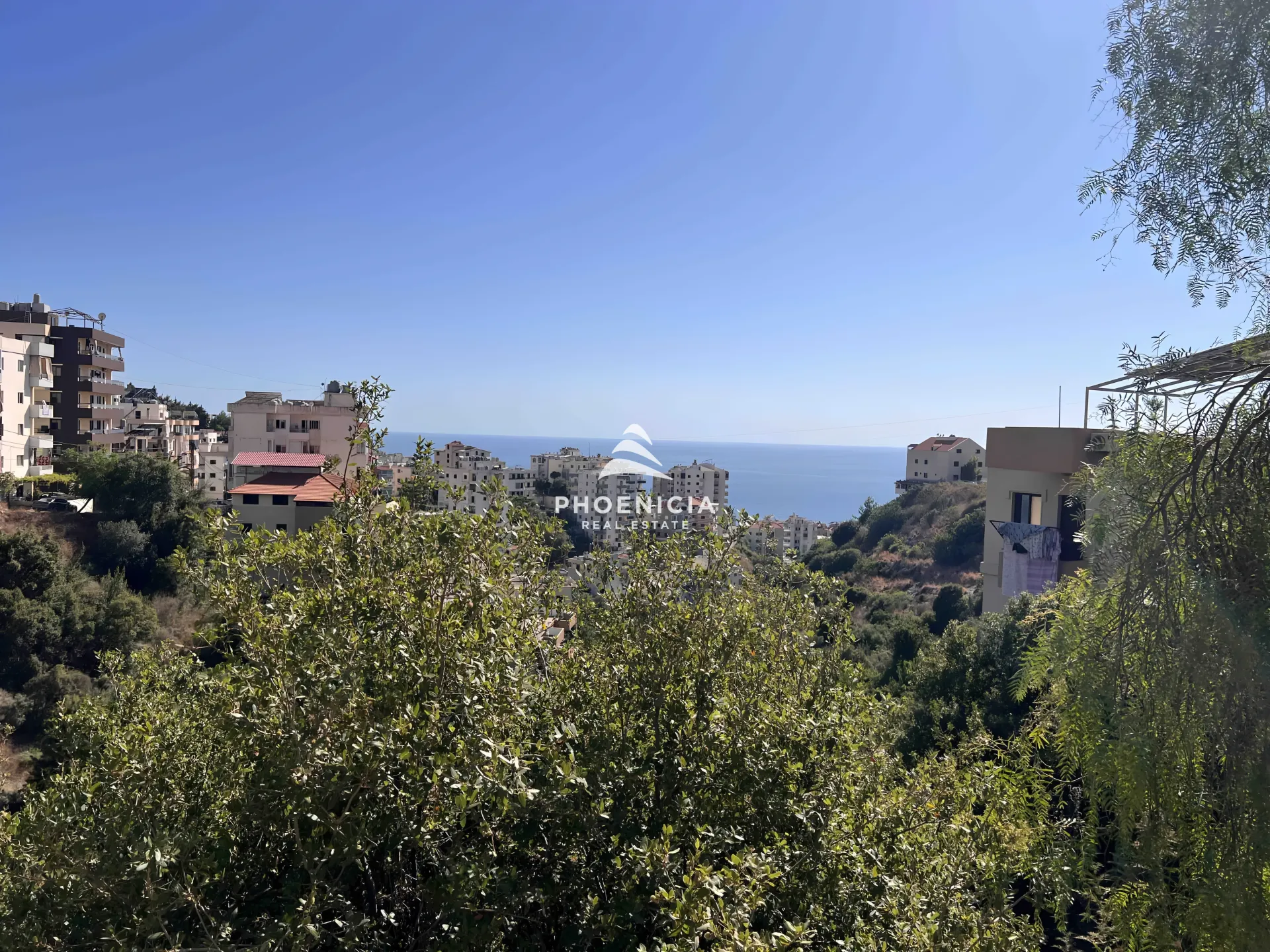 Land for Sale in Blat — الصورة 4