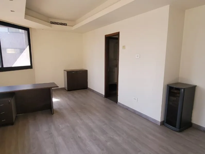 Office for Rent in Baouchriyeh — photo 6