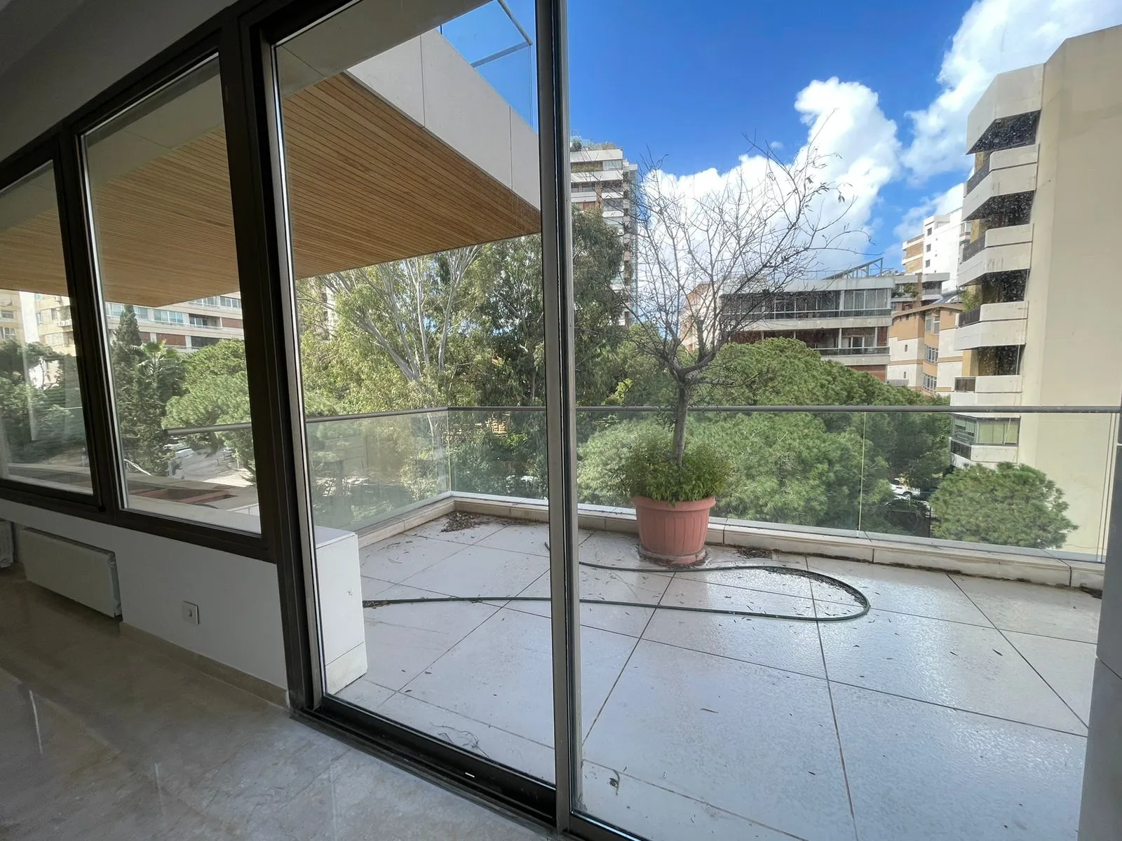 Apartment for Sale in Horch Tabet, Lebanon — الصورة 8