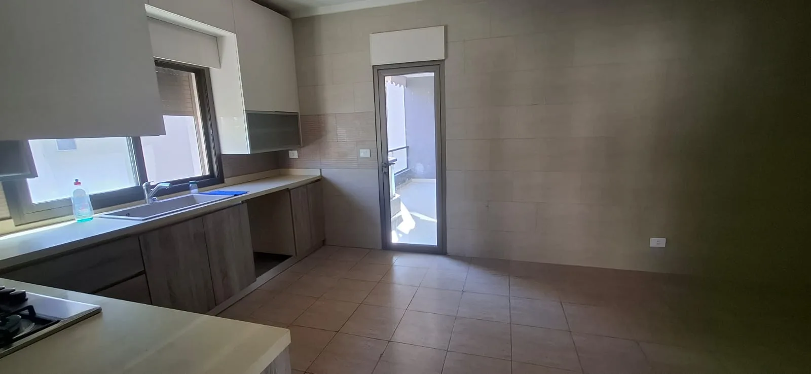 Apartment for Sale in Bsalim — الصورة 7