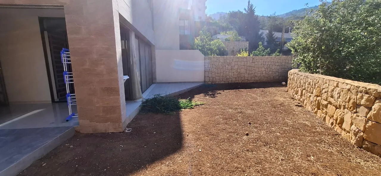 Apartment for Sale in Ain Alaq, Lebanon — الصورة 4