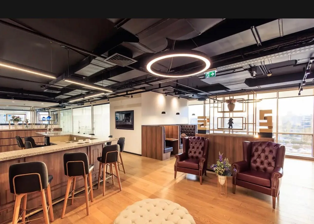 Office for rent in Sin El Fil — الصورة 2