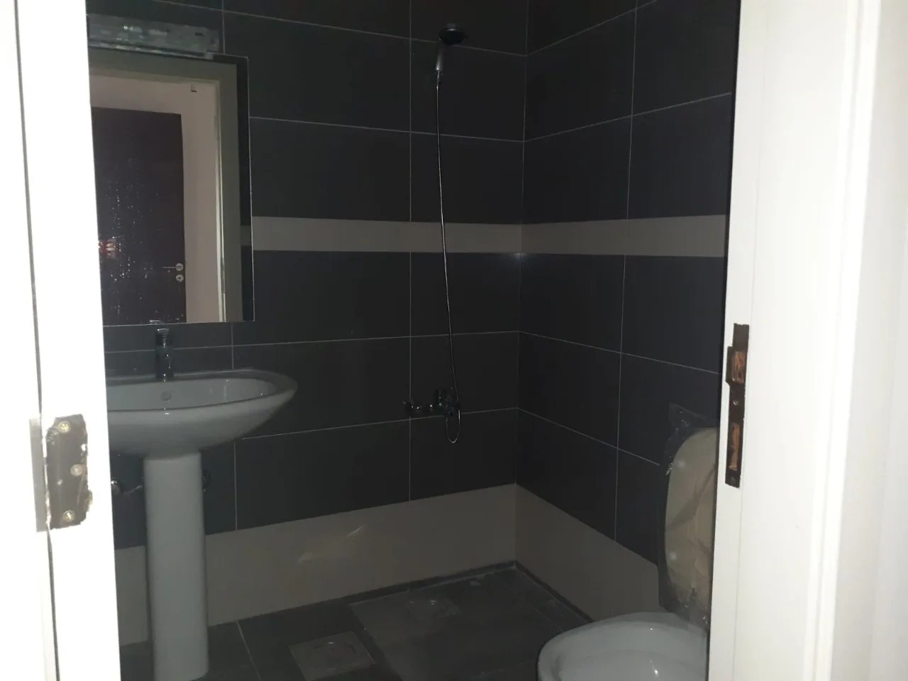 Apartment for Sale in Zouk Mosbeh, Lebanon — الصورة 8