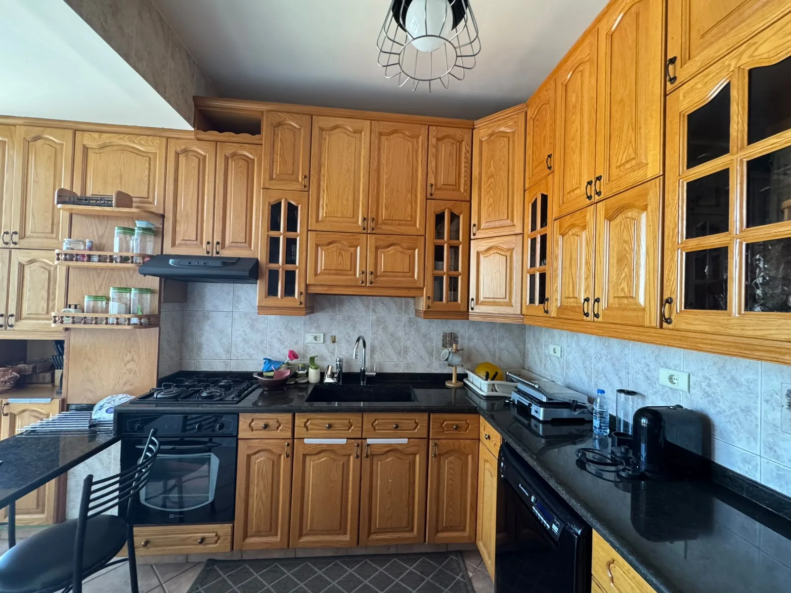 Apartment for Rent in Achrafieh — الصورة 9