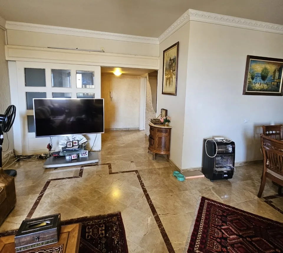 Apartment for Sale in Badaro, Beirut, Lebanon — الصورة 3