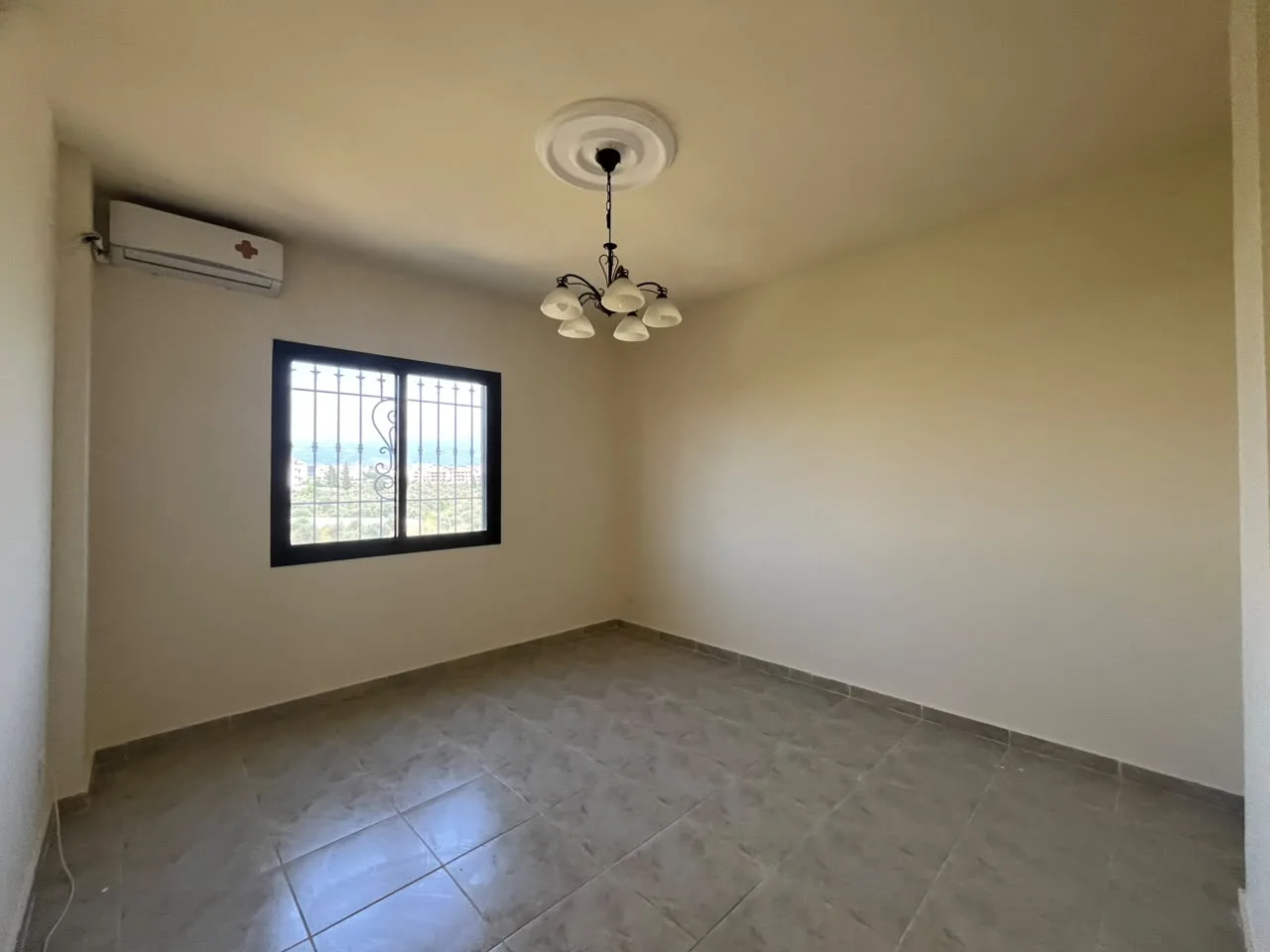 Apartment for Sale in Koura — الصورة 8