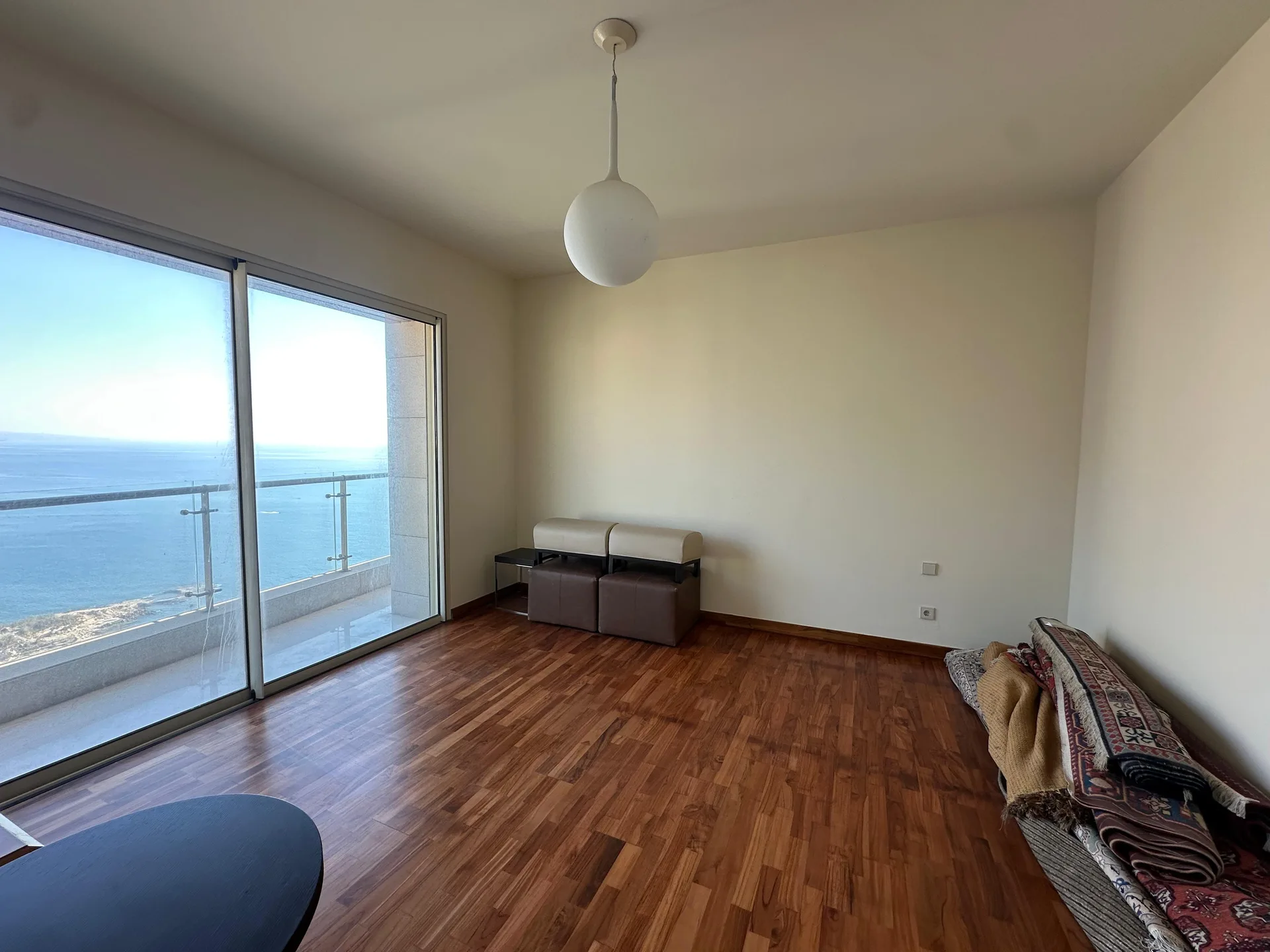 Apartment for Sale in Raoucheh — الصورة 10