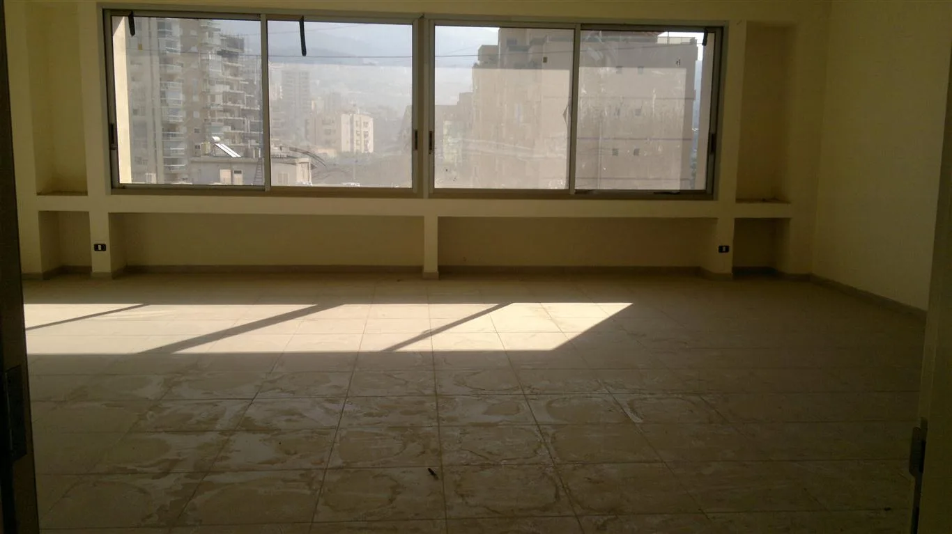 Office for Sale in Zalqa, Lebanon