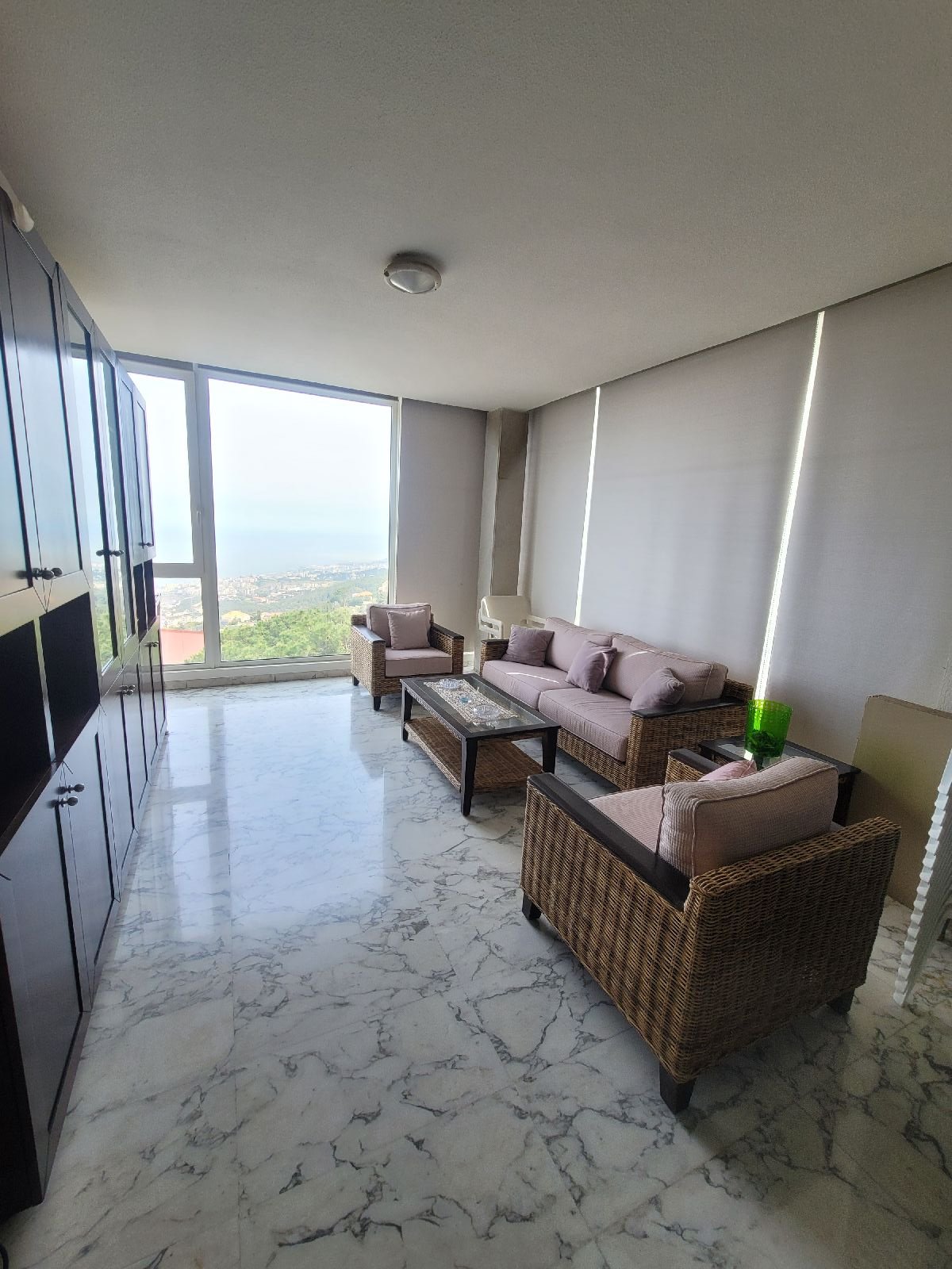 Apartment For Sale In Ain Saadeh