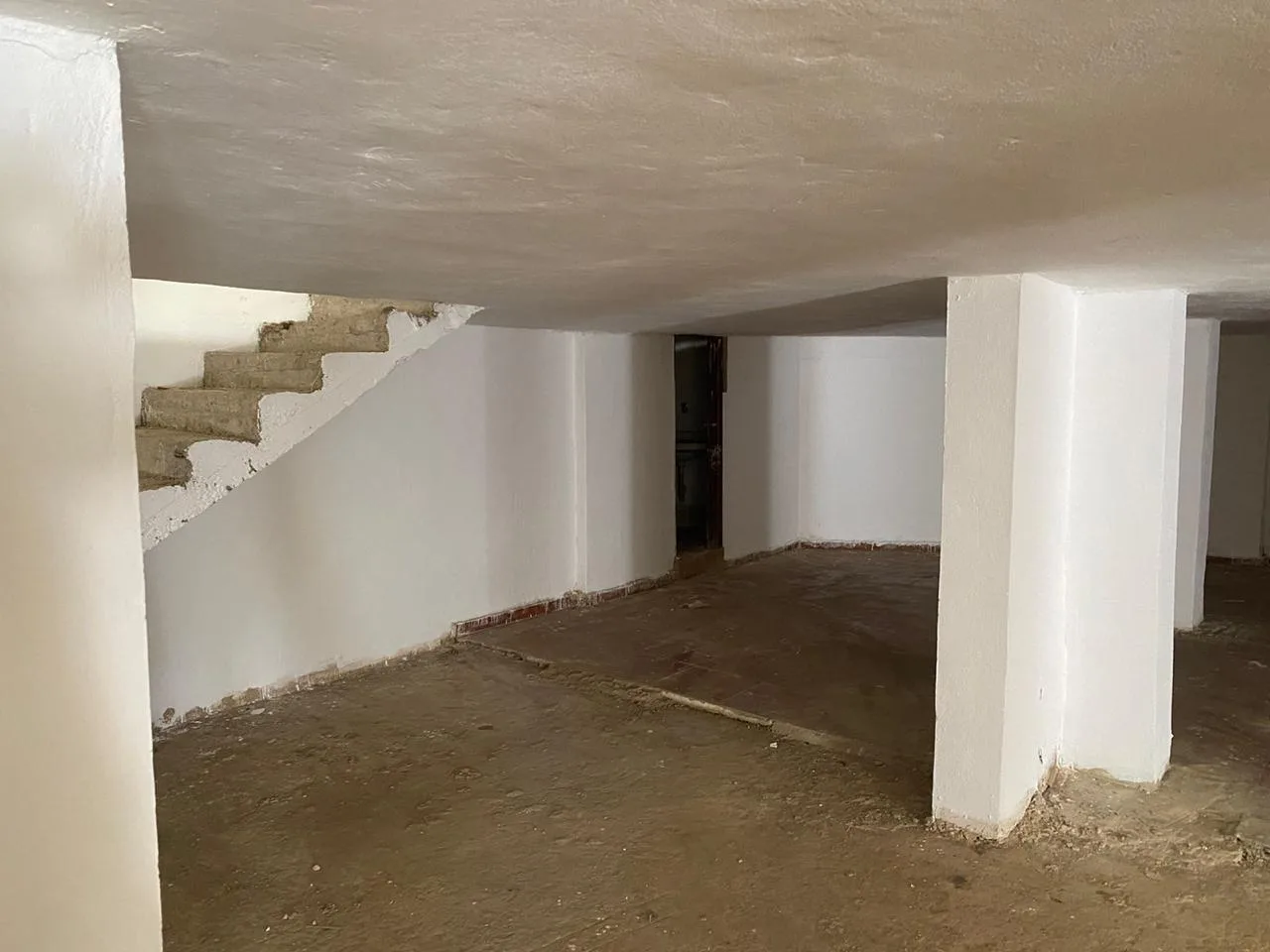 Warehouse for Sale in Ain Saade