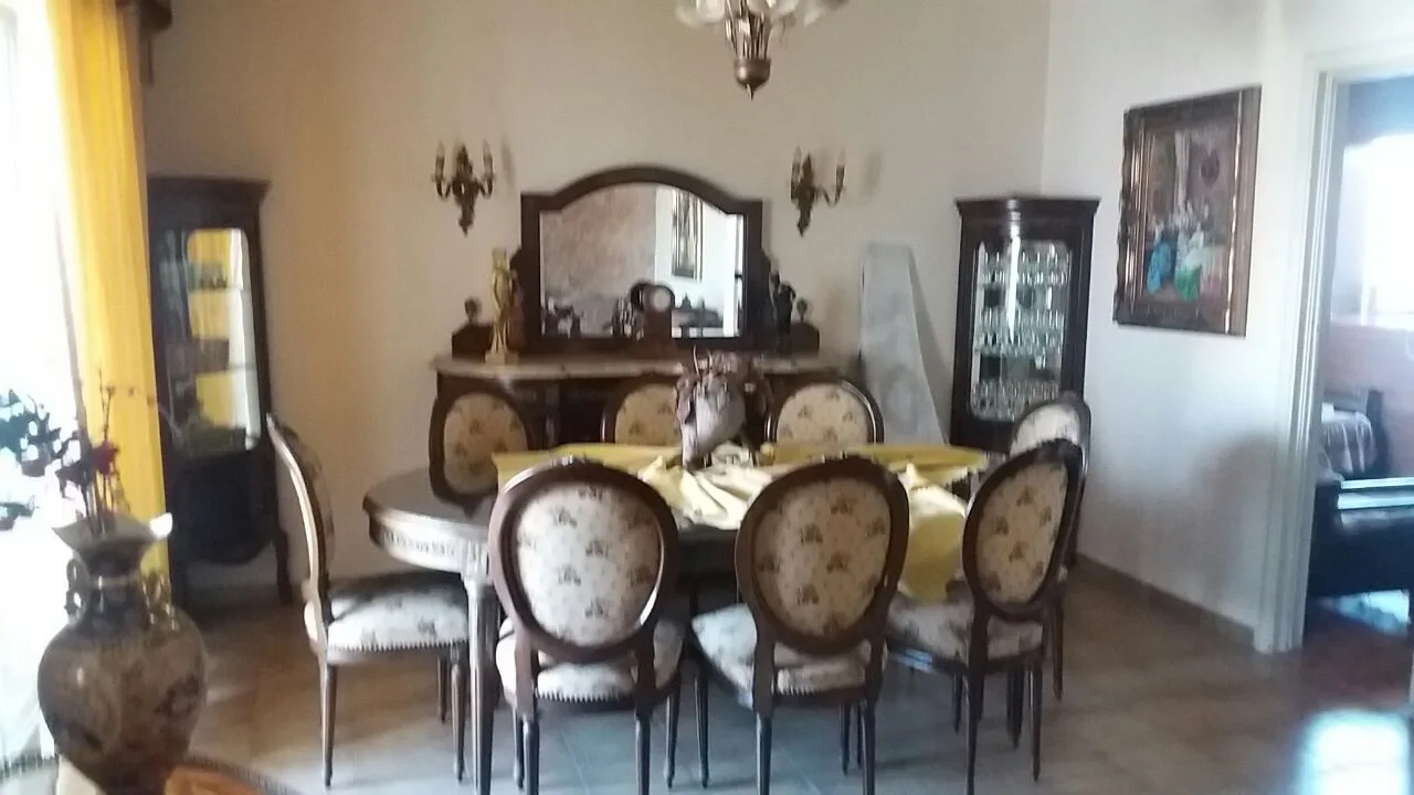 Apartment for Sale in Jouret El Ballout — الصورة 4