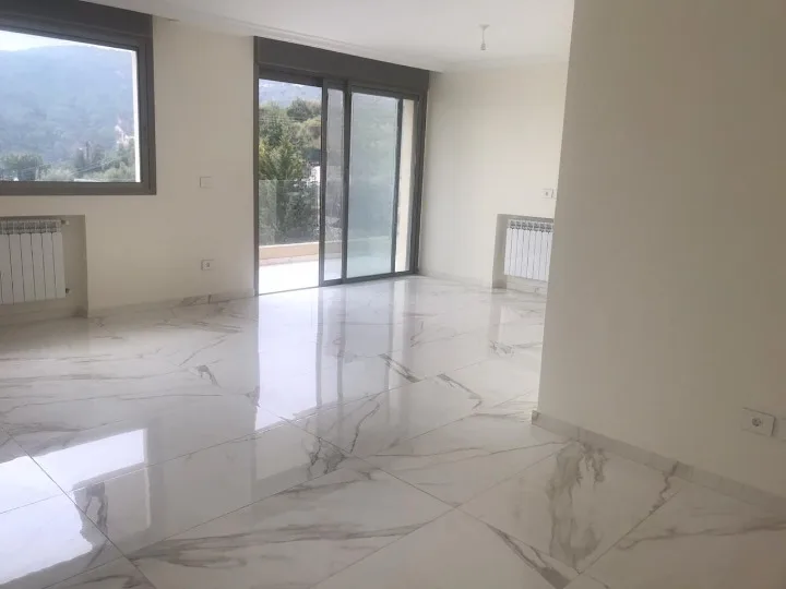 Apartment for Sale – Mar Moussa