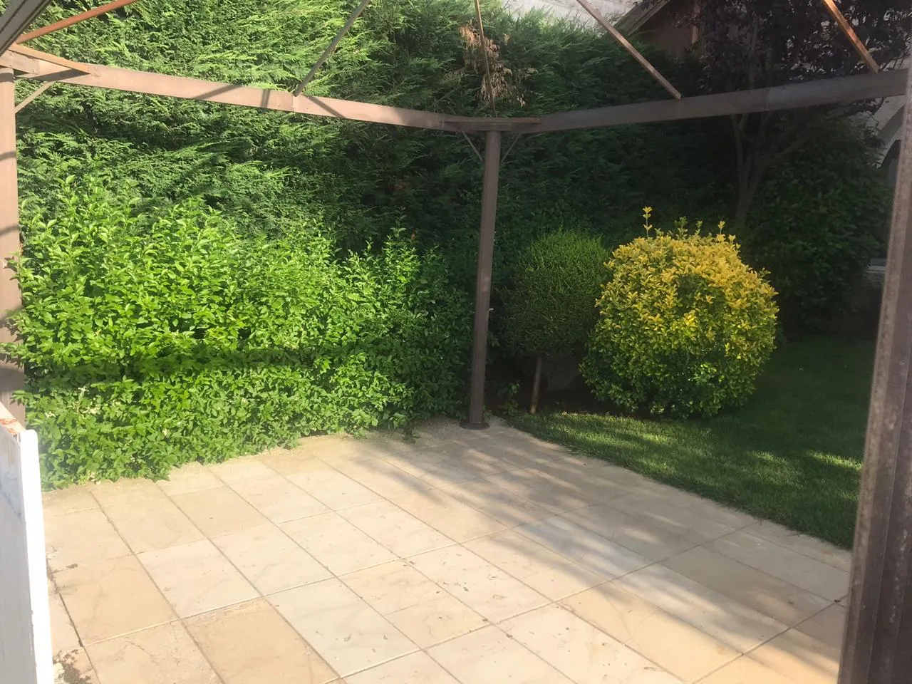 Villa for Sale in Bikfaya — الصورة 3