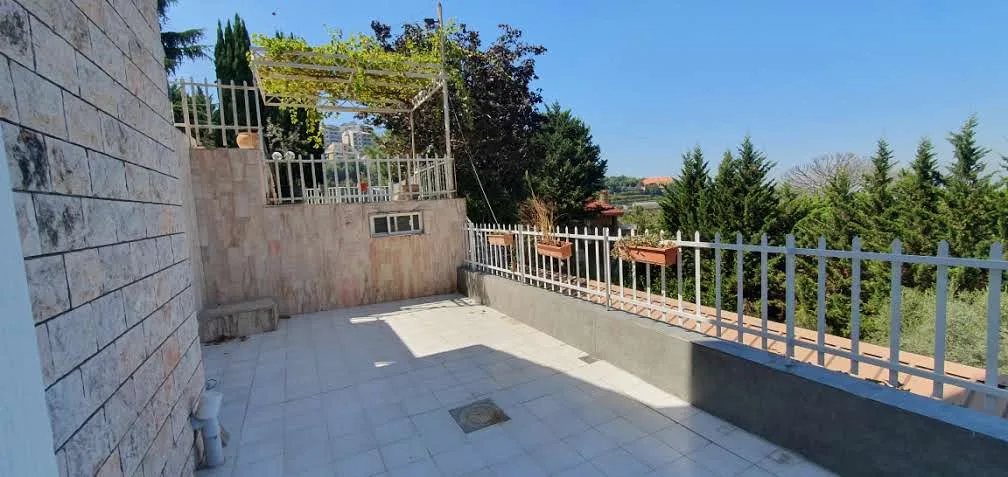Furnished Mountain View Apartment For Rent in Broumana