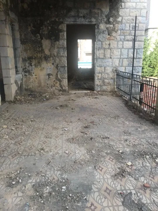 Old House with Land for Sale – Dhour El Choueir — الصورة 2