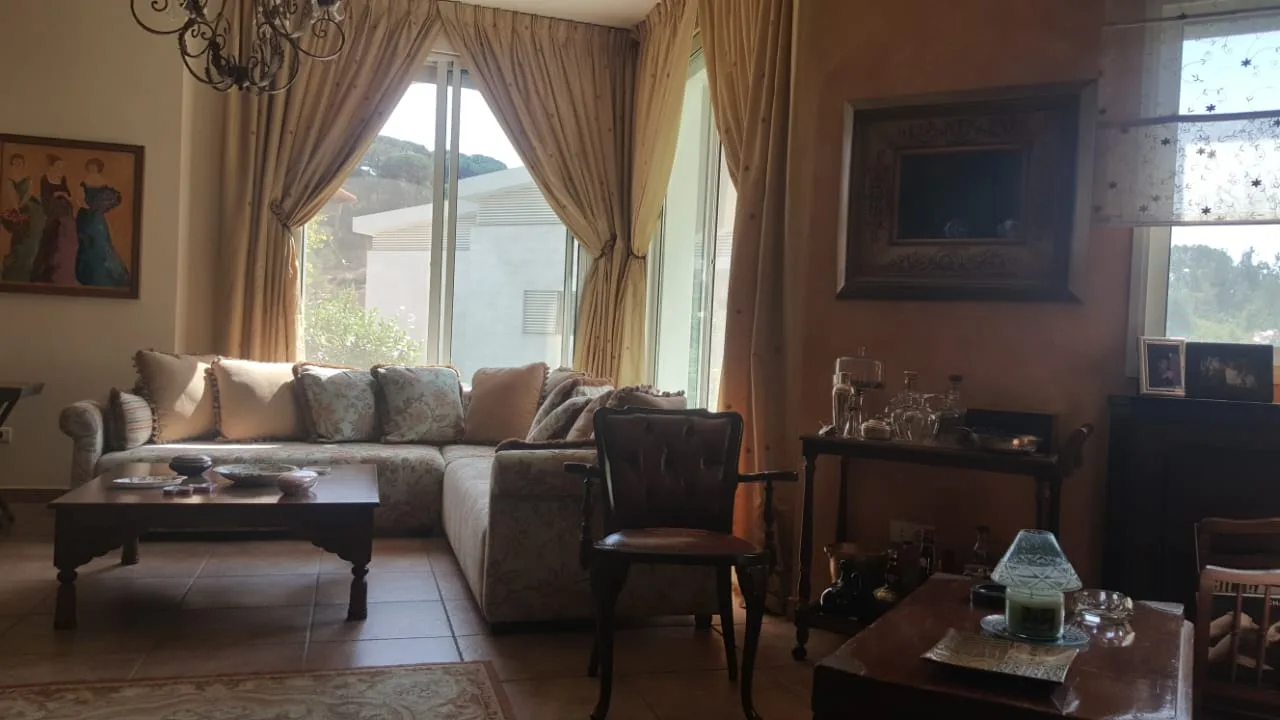 Mountain View Villa For Sale In Mar Moussa — الصورة 3