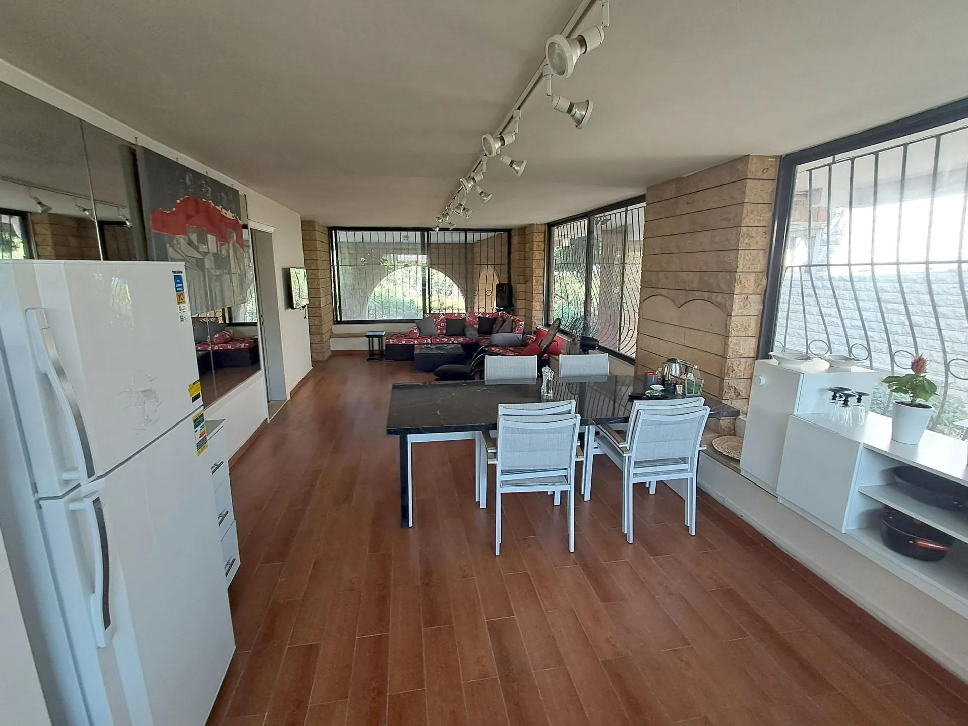 Furnished Apartment for Rent – Ain Saade — الصورة 3