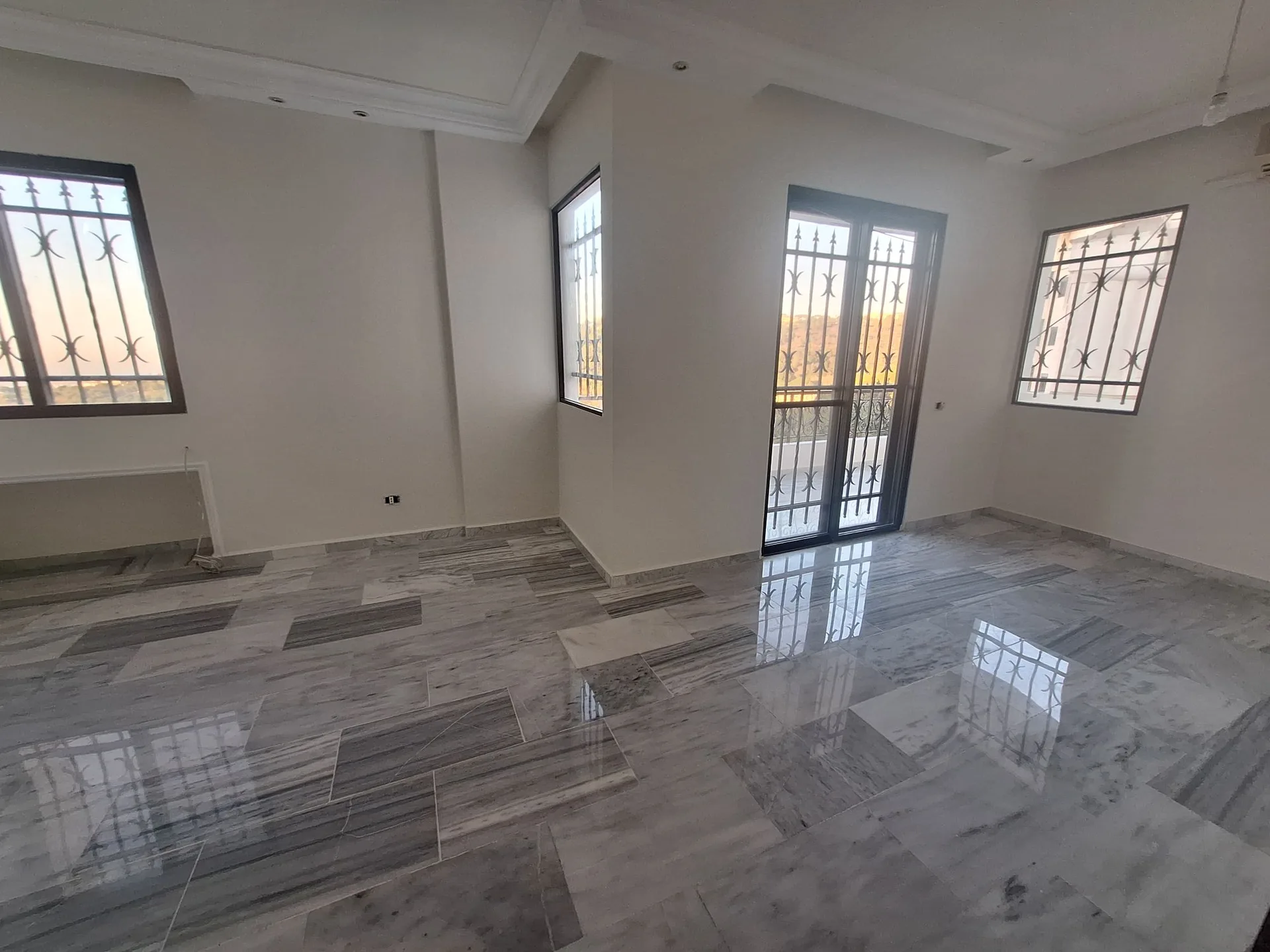 Apartment for Sale – Mansourieh — الصورة 2
